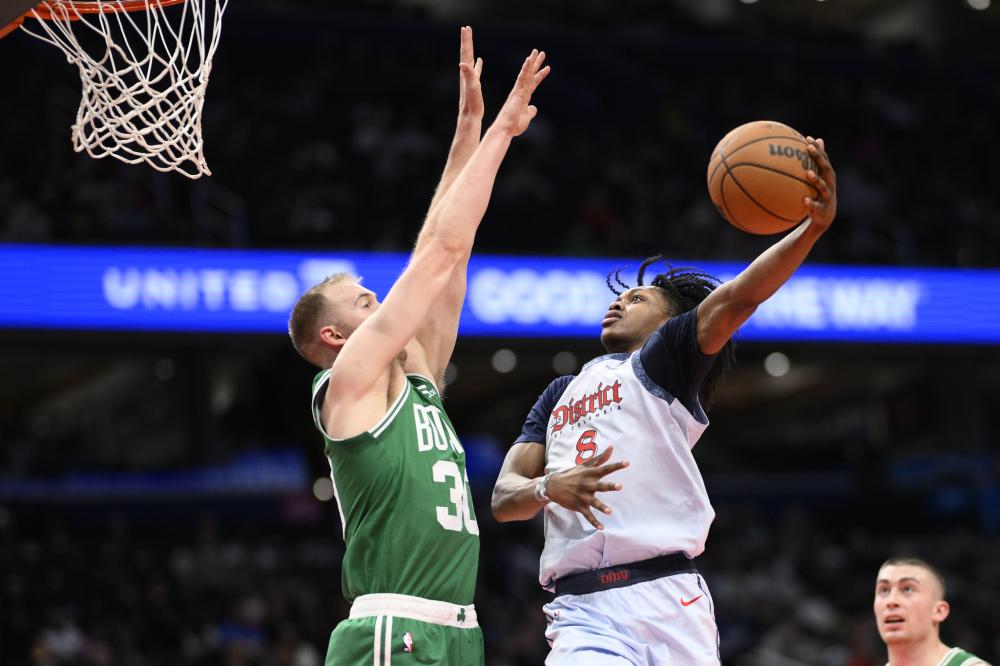 球员都在得 球员都在得