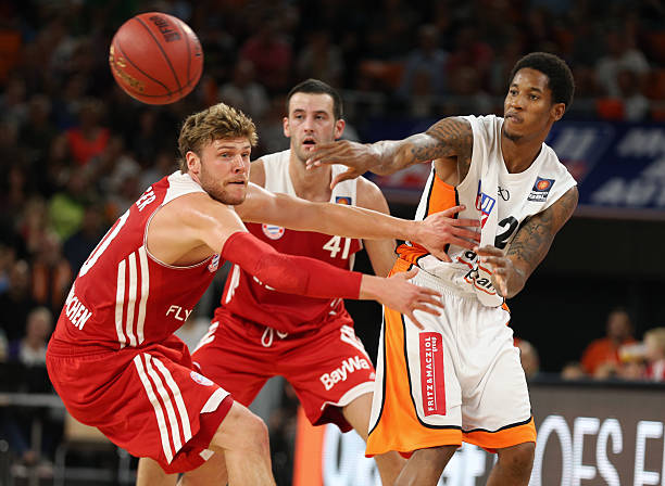 例给这位年 例给这位年