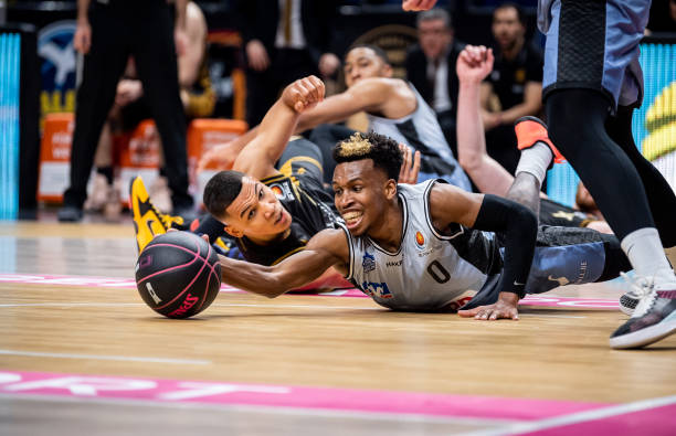 张时刻的顽 张时刻的顽